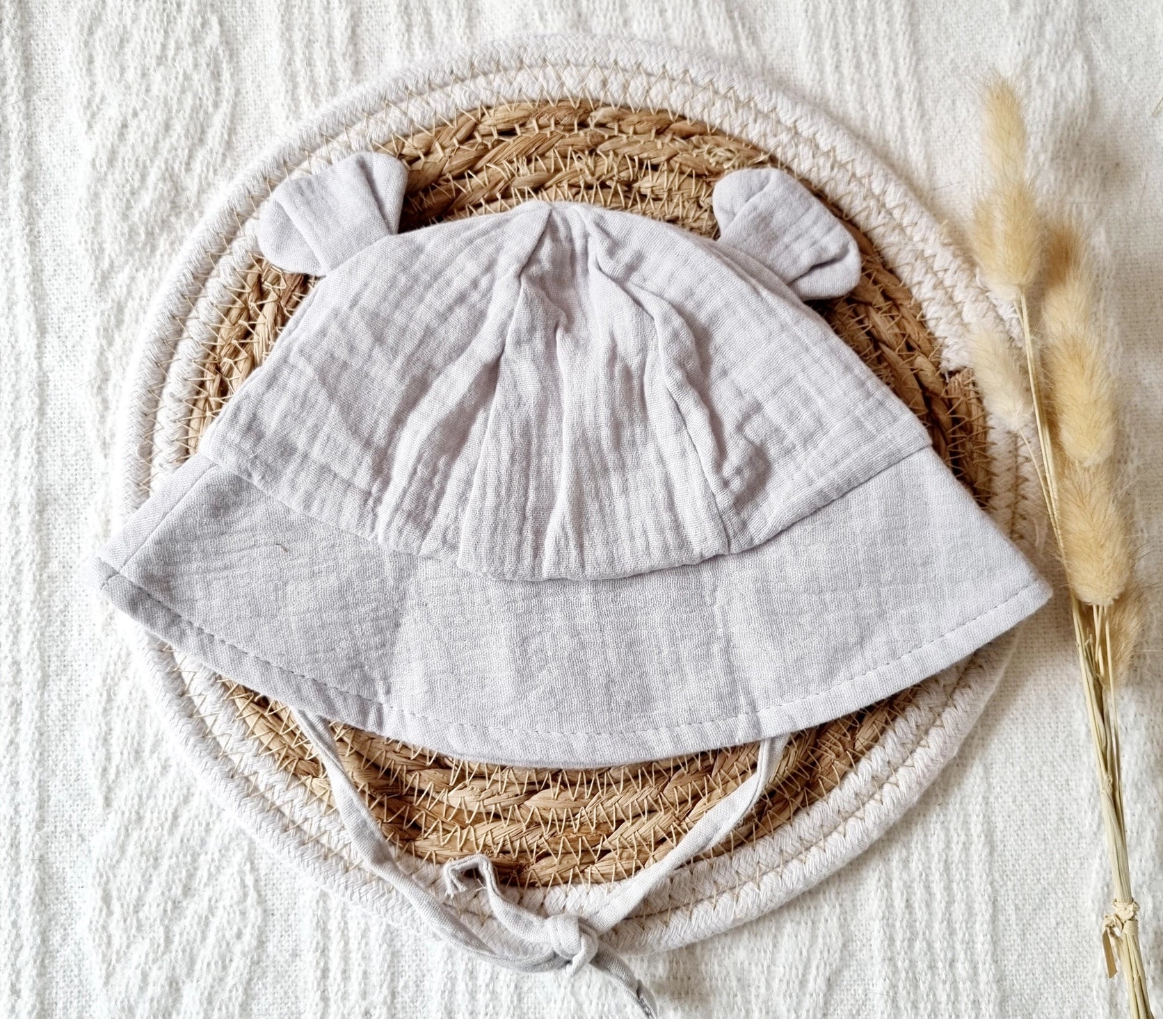 Cappello da sole con orecchie